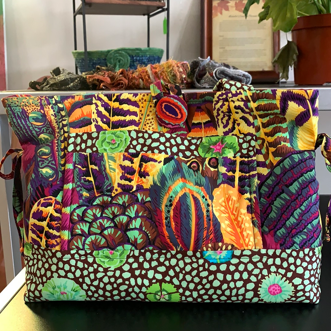 Michelle's Creative Threads - Handbags